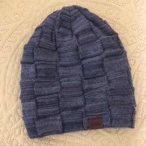 REDESS Slouchy Beanie